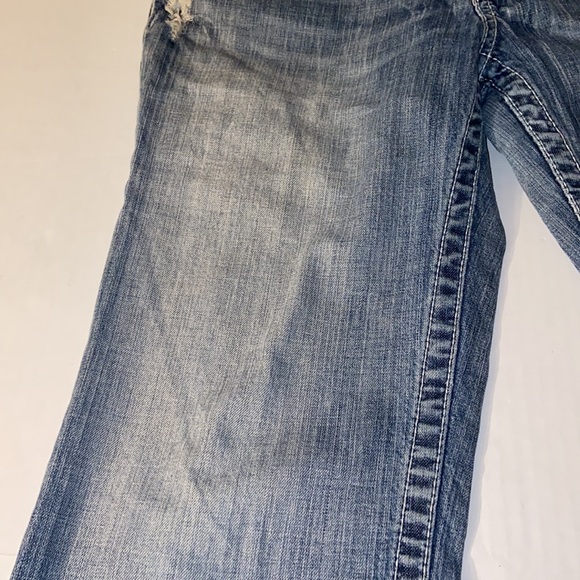 BKE Stella Women’s Size 30 Blue Distressed Jean Shorts - Picture 9 of 14